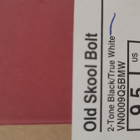 Vans. Old school bolt Brand new in the box authentic uper textile. - Picture 12 of 12